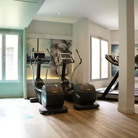 メルキュール パリ ロワシー Cdg ホテル 4*