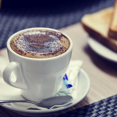 ホテル メルキュール パリ ロワシー Cdg 4*