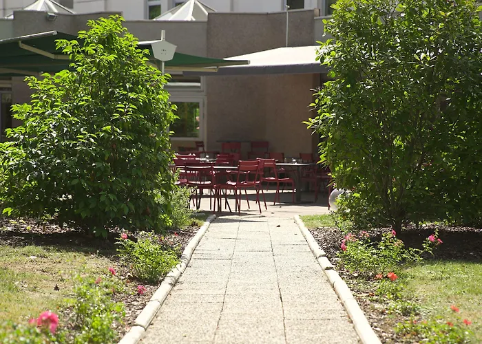 Mercure Paris Cdg 4*