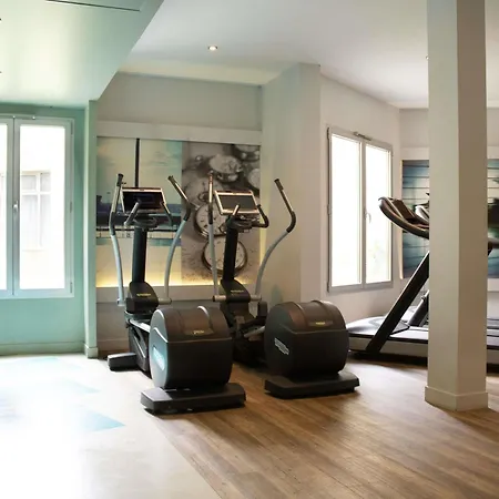 Hotel Mercure Paris Cdg 4*